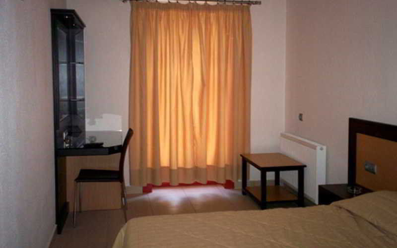 Livadi  Aposperides Hotel מראה חיצוני תמונה