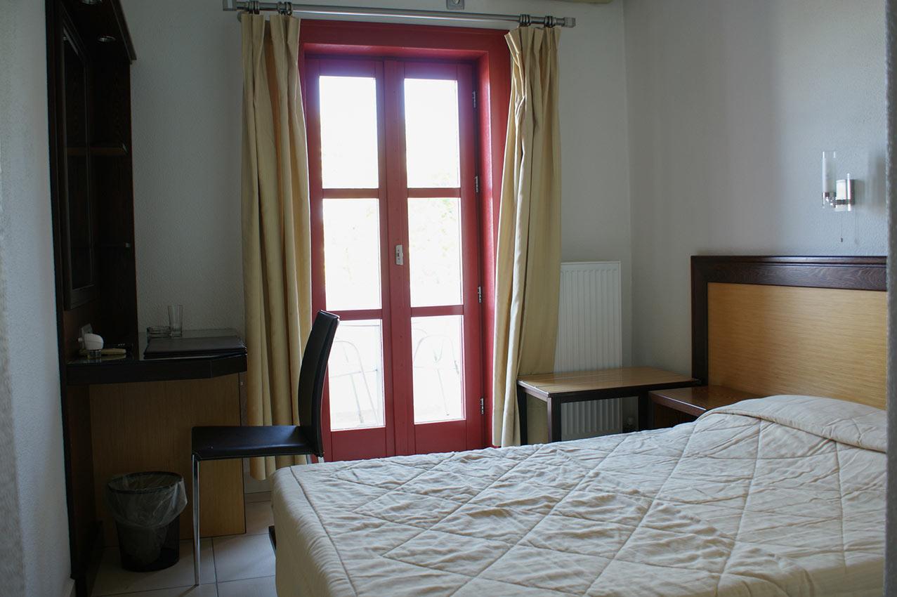 Livadi  Aposperides Hotel מראה חיצוני תמונה