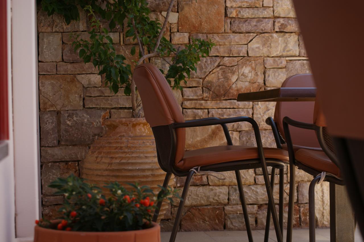 Livadi  Aposperides Hotel מראה חיצוני תמונה