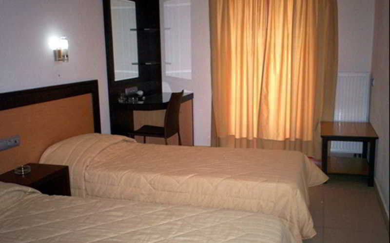 Livadi  Aposperides Hotel מראה חיצוני תמונה